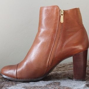 Clarks Artisan Leather Boots